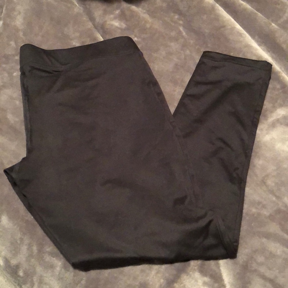 Petite maternity leggings